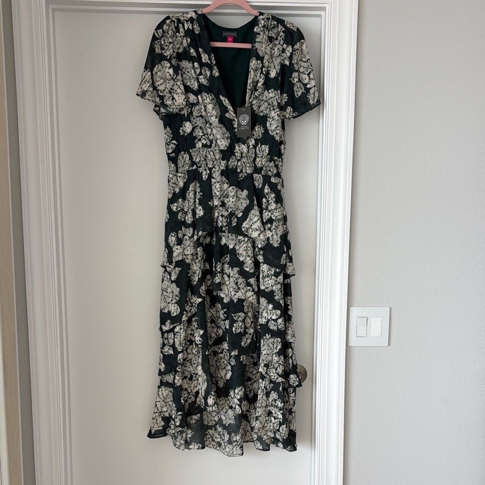 Vince Camuto Green and Cream Floral Wrap Midi Dress BNWT